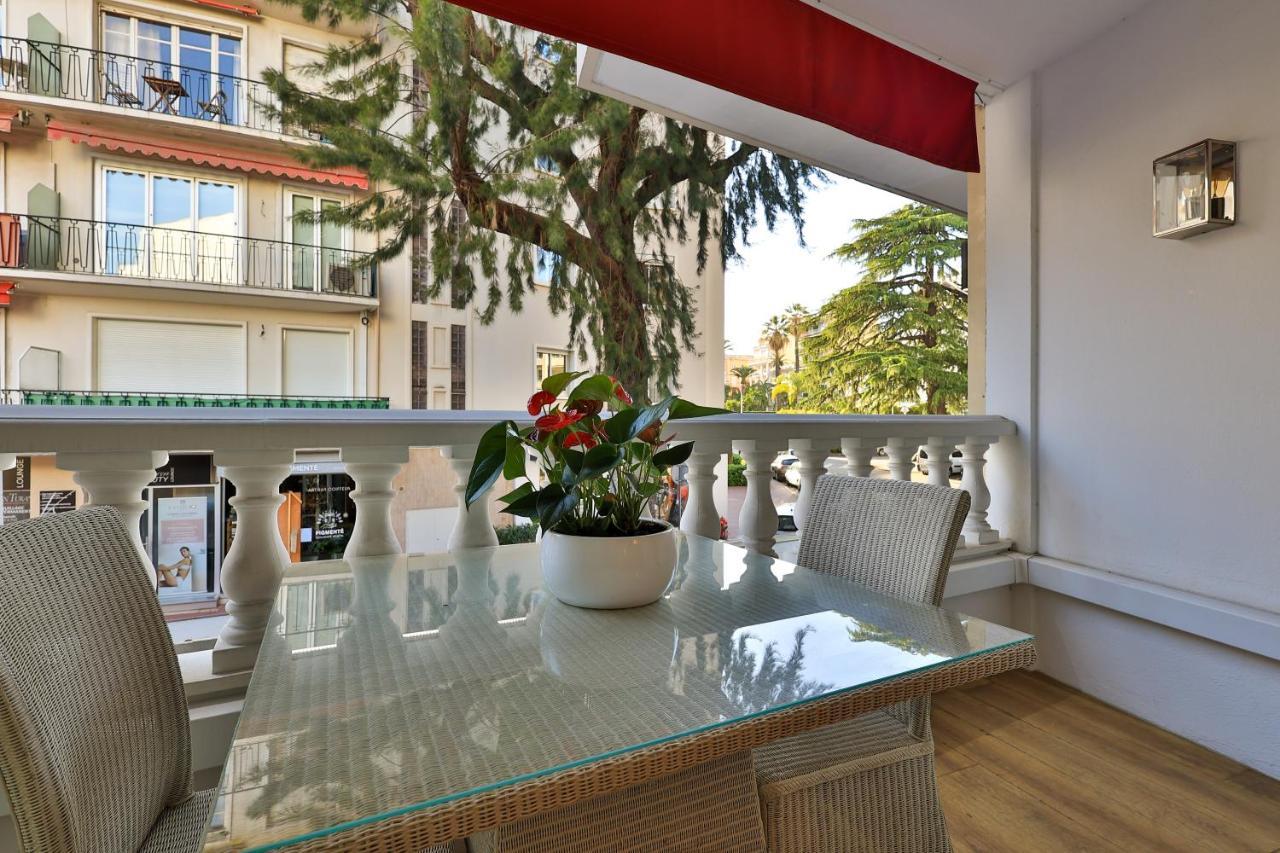 Hotel Le Fouquet'S 戛纳 外观 照片