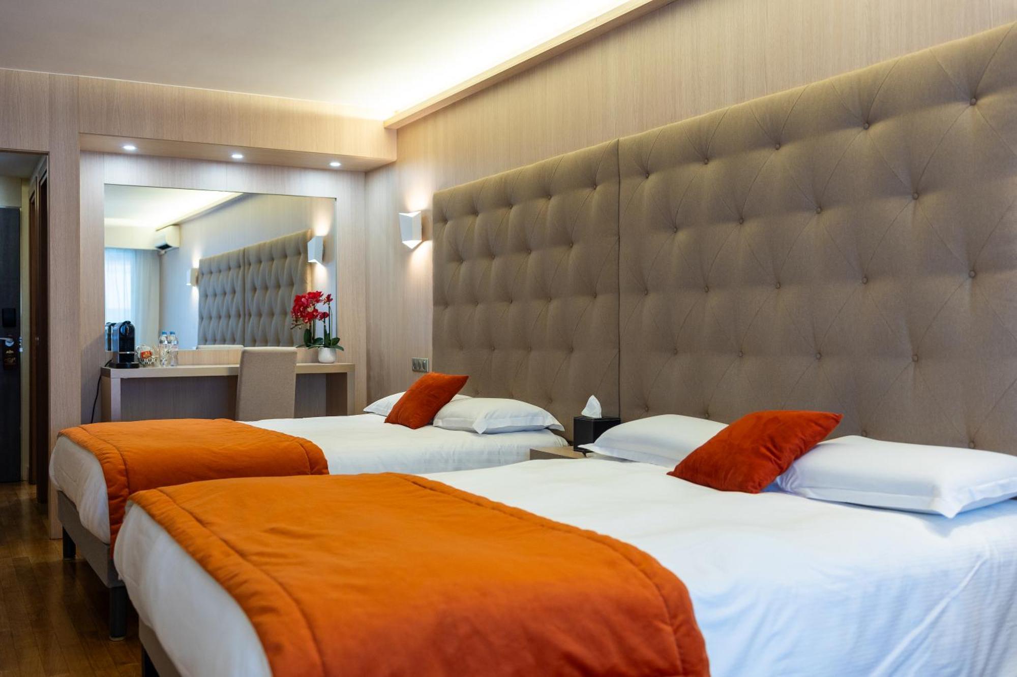 Hotel Le Fouquet'S 戛纳 外观 照片