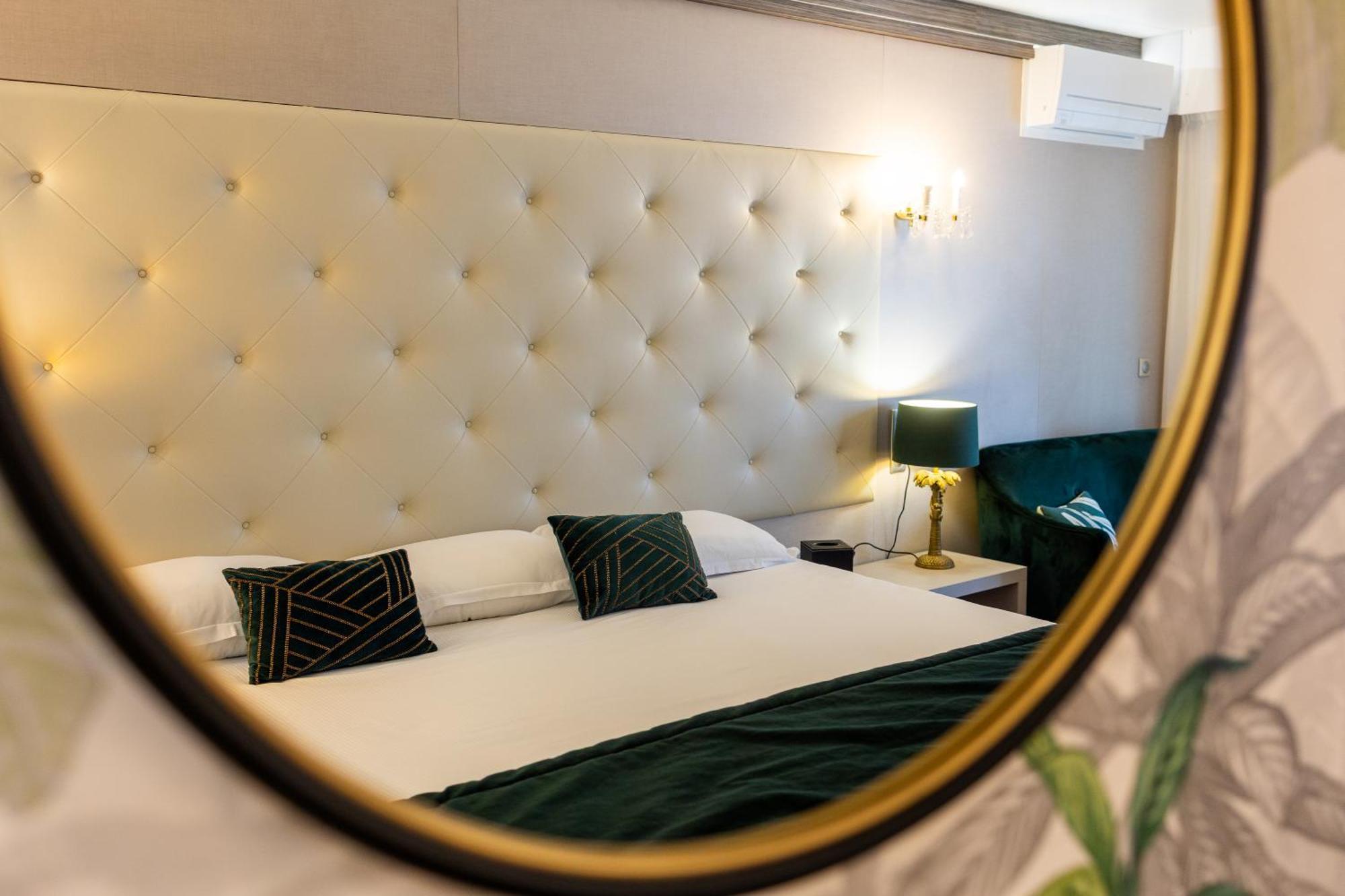 Hotel Le Fouquet'S 戛纳 外观 照片