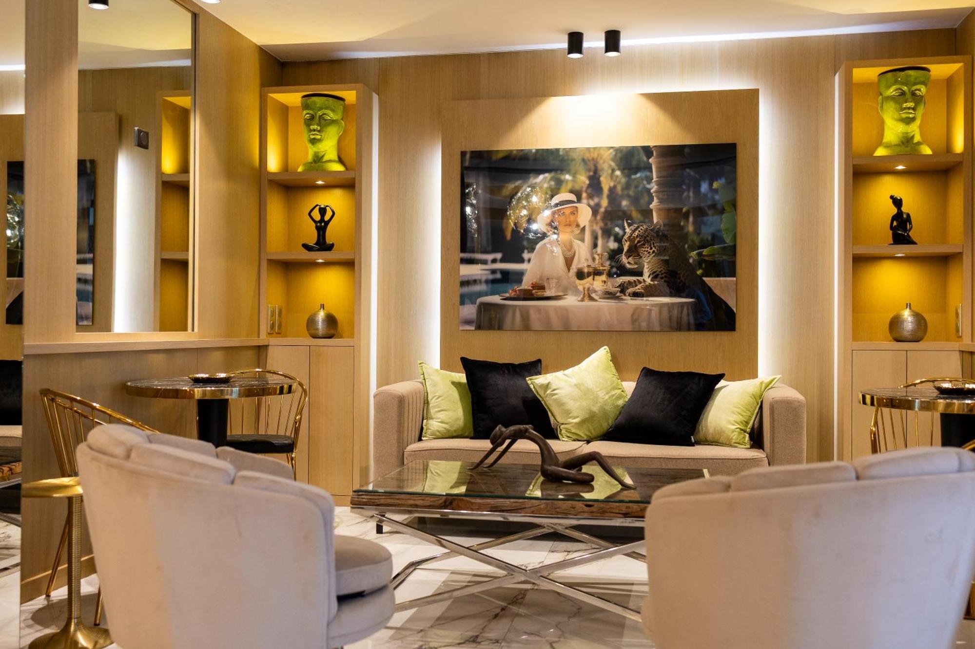Hotel Le Fouquet'S 戛纳 外观 照片